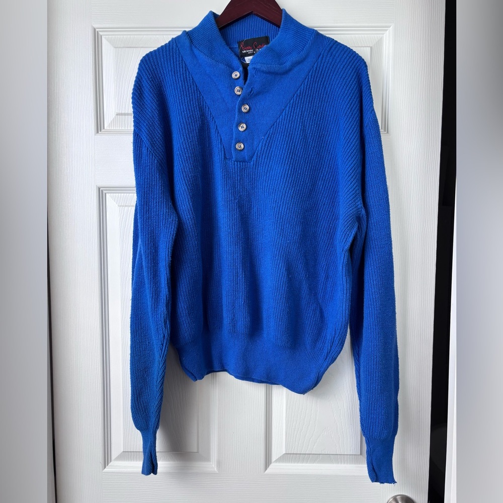 VINTAGE!! Pierre Cardin Blue Knit Sweater